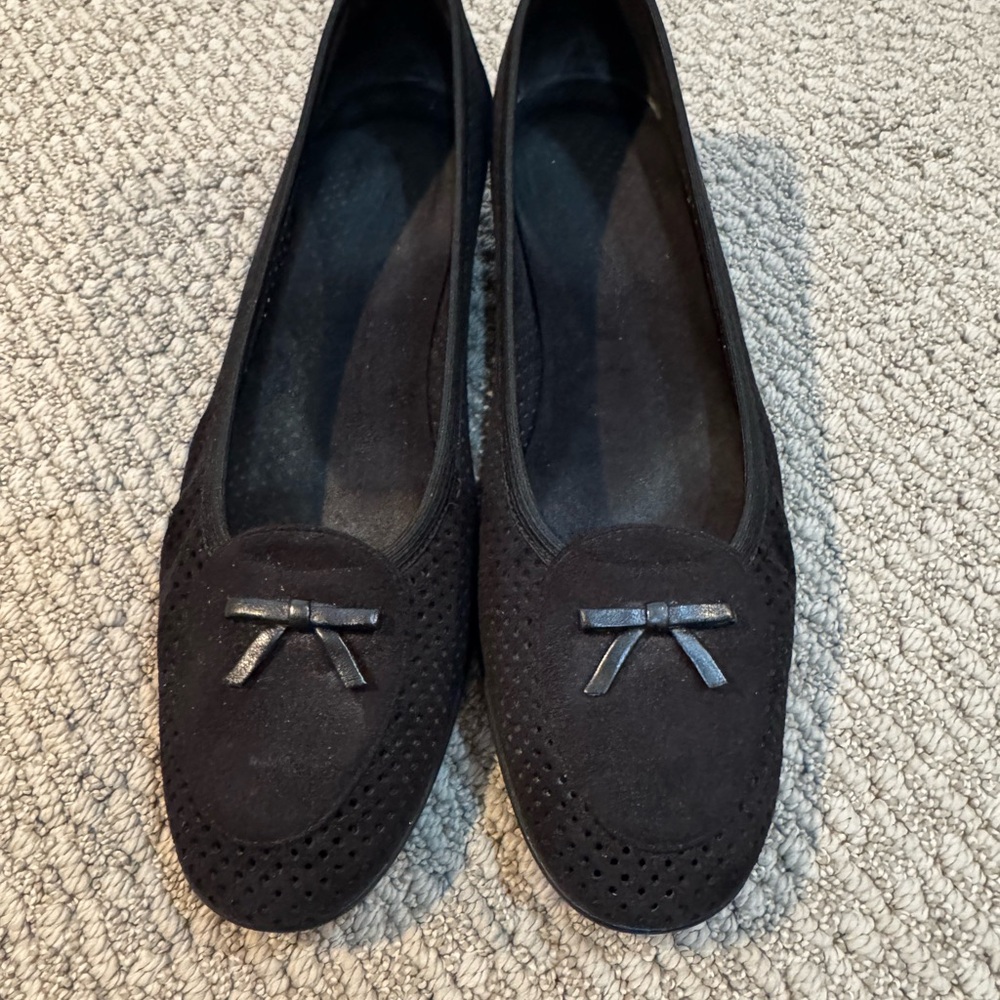 Stuart Weitzman Black Bow Shoes